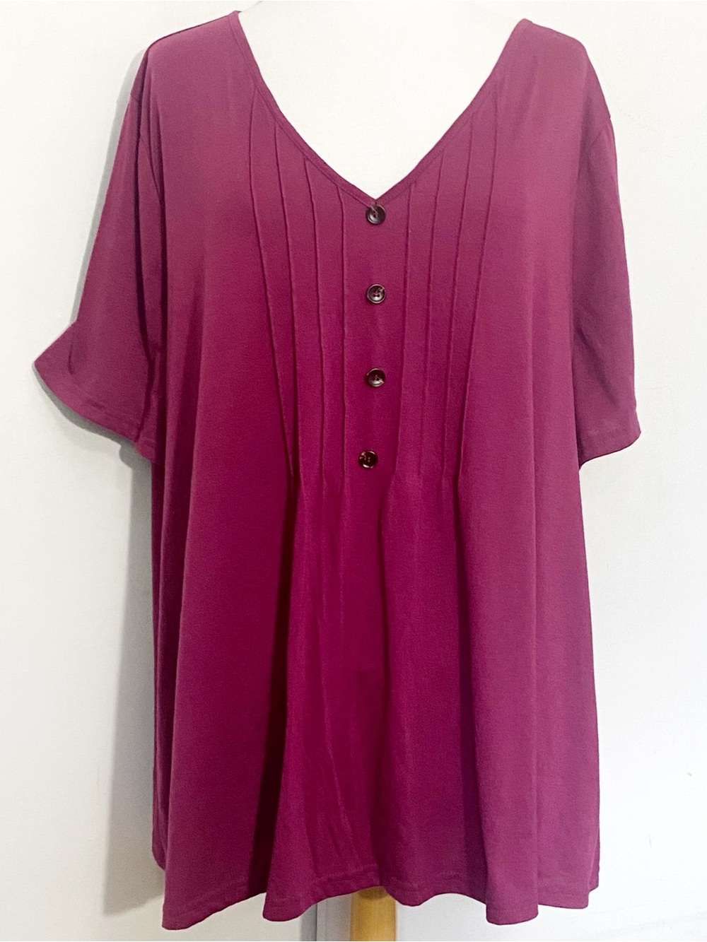 BloomChic Tucked Front V-Neck Half Button Short Dleeve Tunic - Magenta 22/24